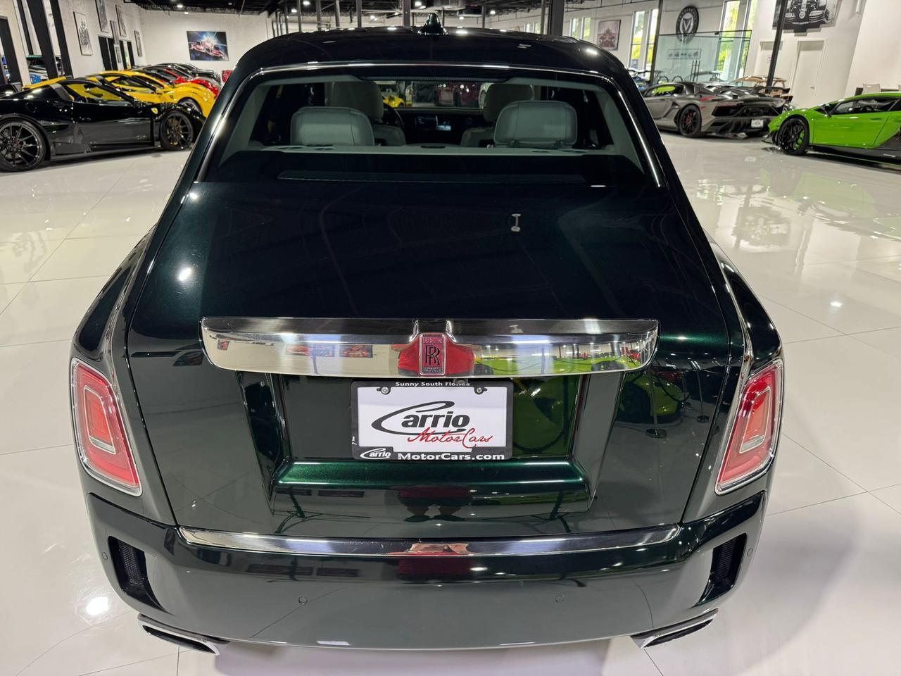 Rolls-Royce Phantom - Thumbnail 6