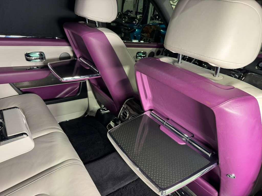 Rolls-Royce Cullinan - Thumbnail 16