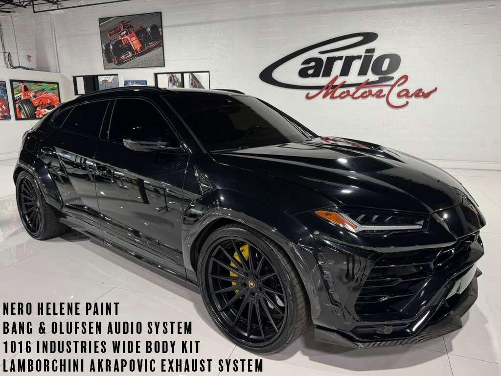Lamborghini Urus - View 1