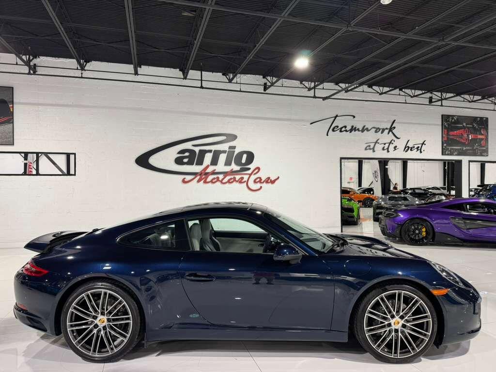 Porsche 911 - Thumbnail 8