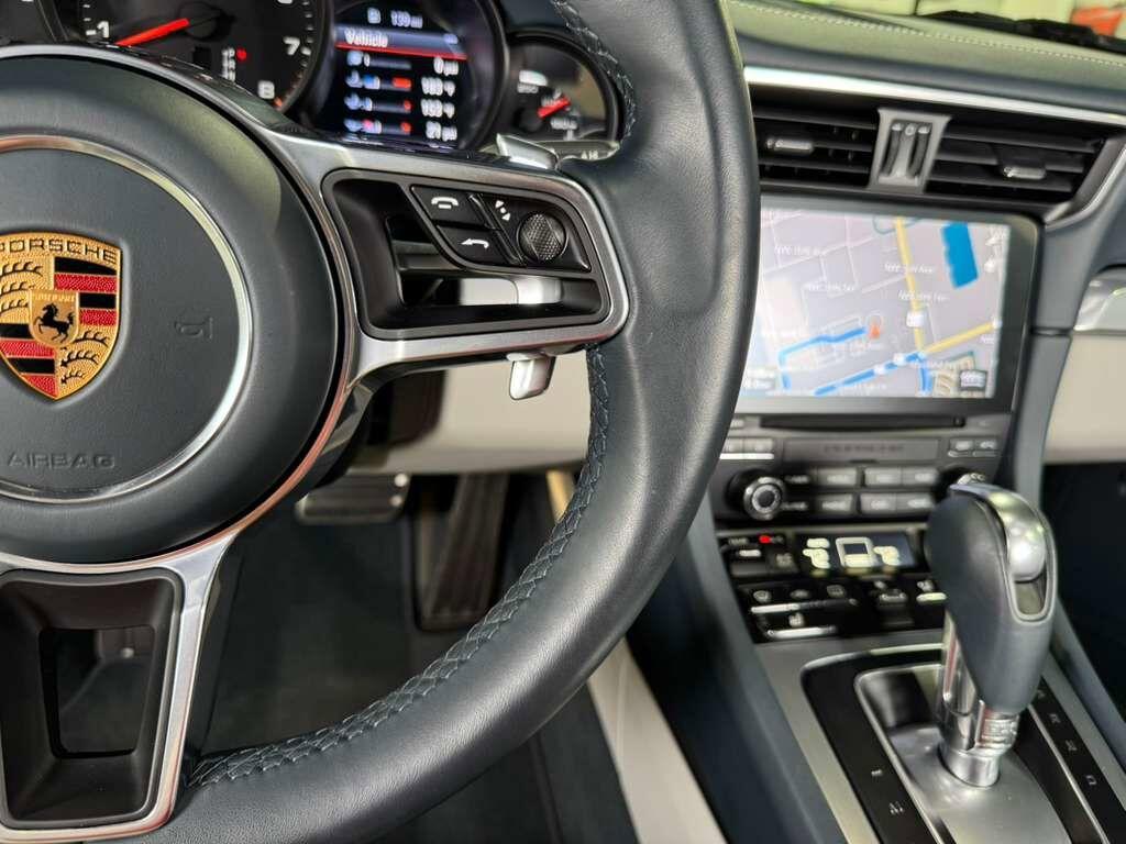 Porsche 911 - Thumbnail 18