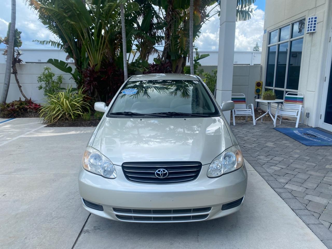 Toyota Corolla - Thumbnail 3