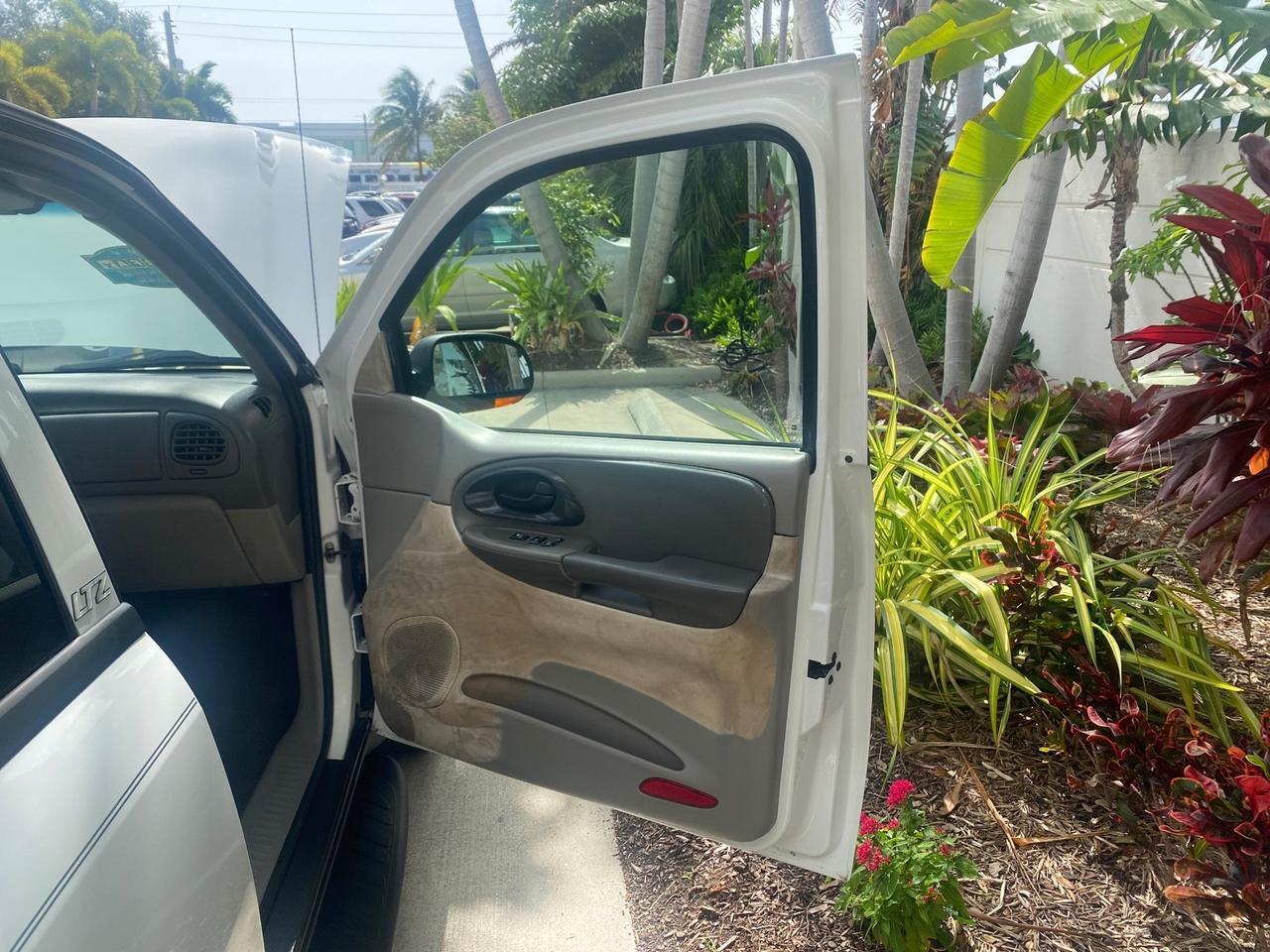 Chevrolet TrailBlazer - Thumbnail 12