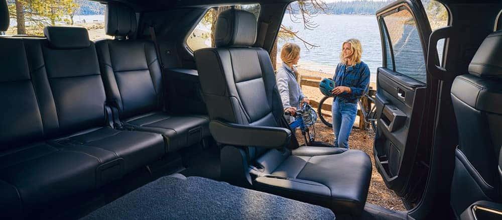 Toyota Sequoia - Thumbnail 8