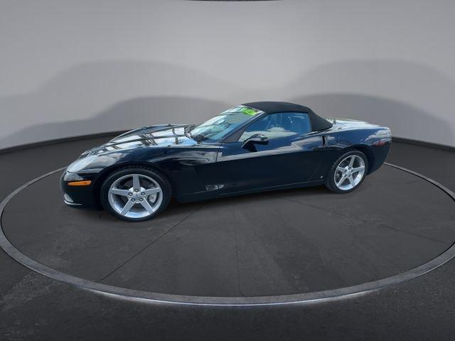 Chevrolet Corvette Base Rwd - Thumbnail 8