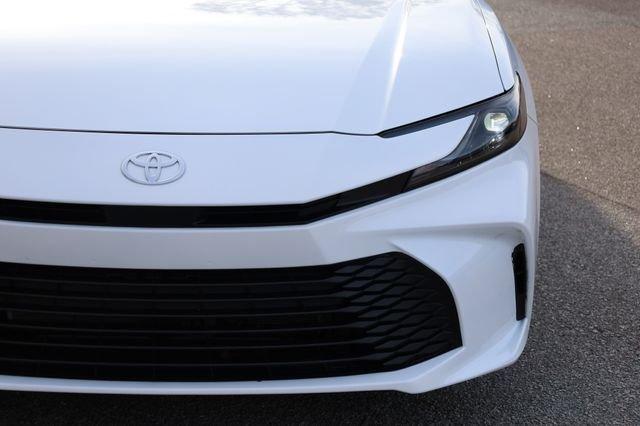 Toyota Camry Le Fwd - Thumbnail 16