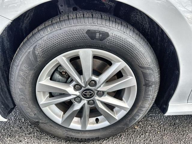 Toyota Camry Le Fwd - Thumbnail 20