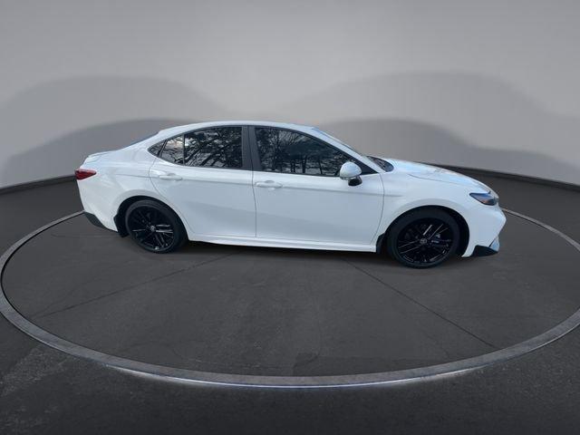 Toyota Camry Se Fwd - Thumbnail 18