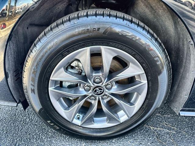 Toyota Sienna Le Fwd - Thumbnail 20