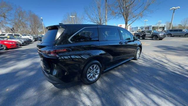 Toyota Sienna Le Fwd - Thumbnail 17