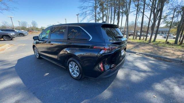 Toyota Sienna Le Fwd - Thumbnail 13