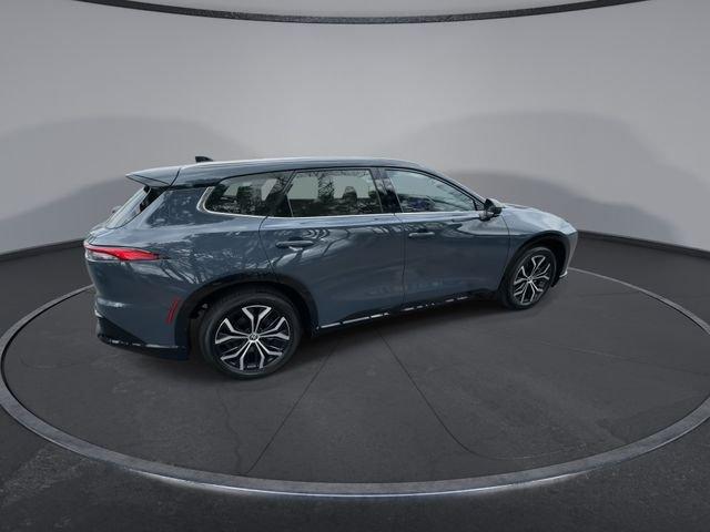 Toyota Crown Signia Xle Awd - Thumbnail 16