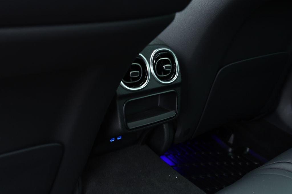 Mercedes-Benz C-Class C 300 Rwd - Thumbnail 13