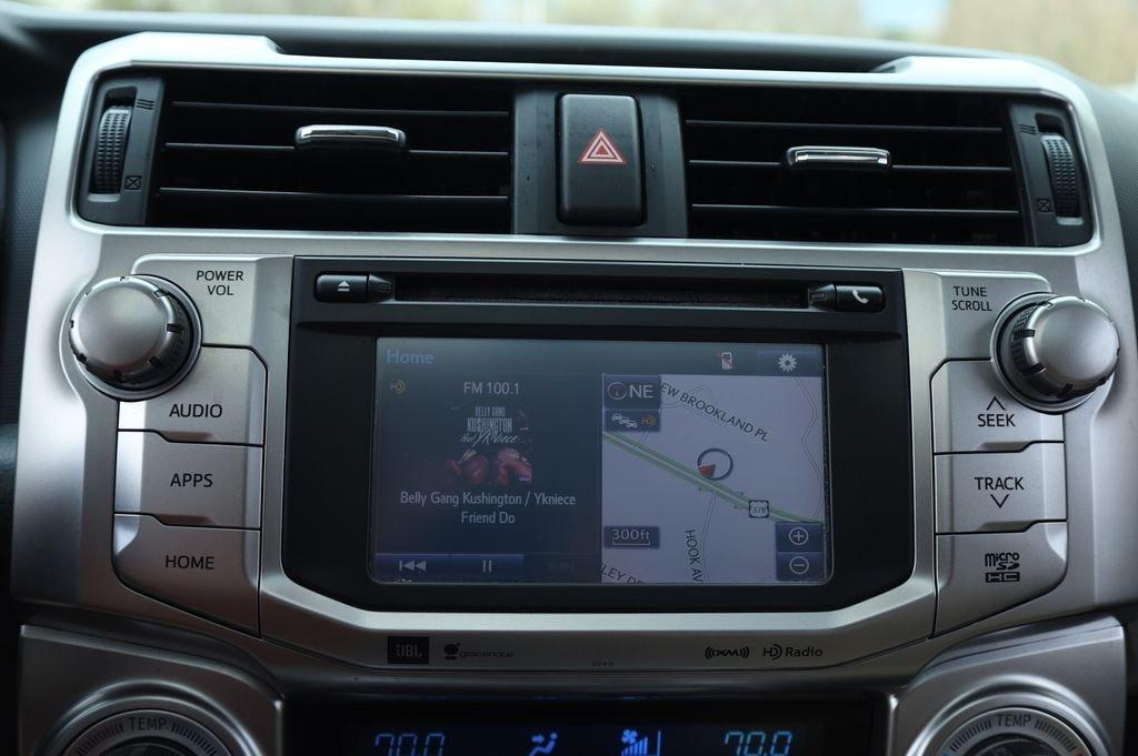 Toyota 4Runner Limited 4Wd - Thumbnail 8