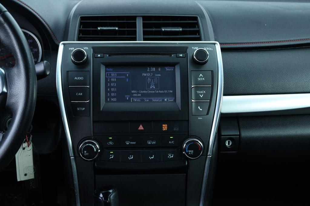 Toyota Camry Se Fwd - Thumbnail 7