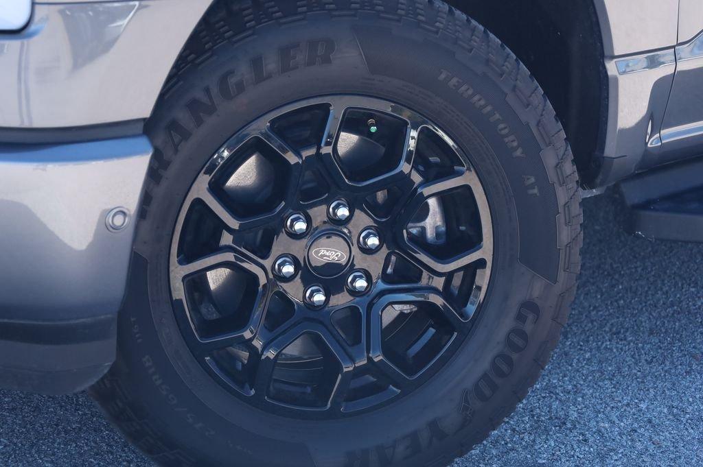 Ford F-150 Lightning Lariat Awd Crew Cab - Thumbnail 14