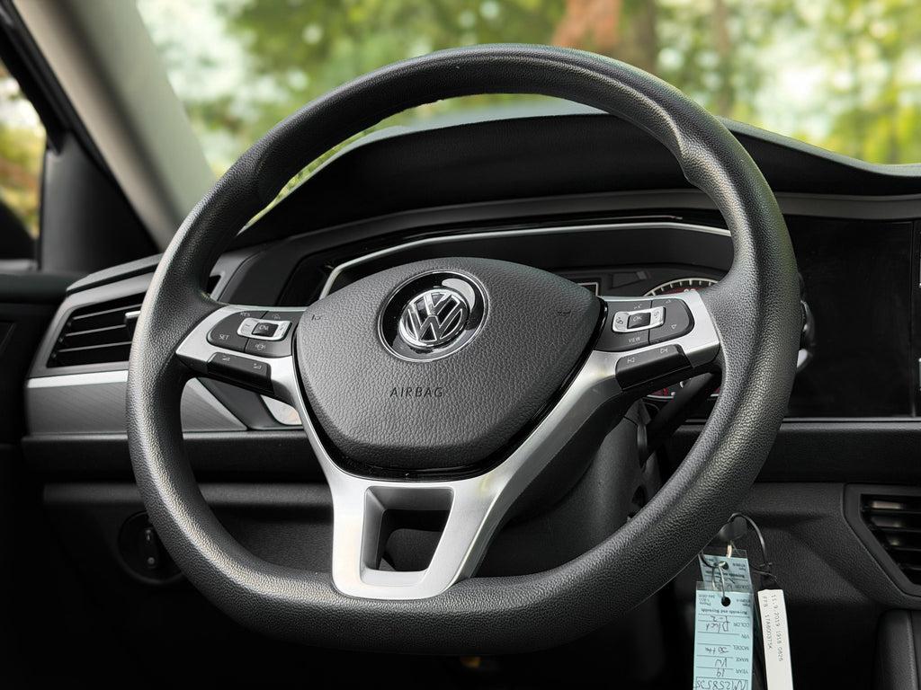 VOLKSVAGEN JETTA - Thumbnail 9