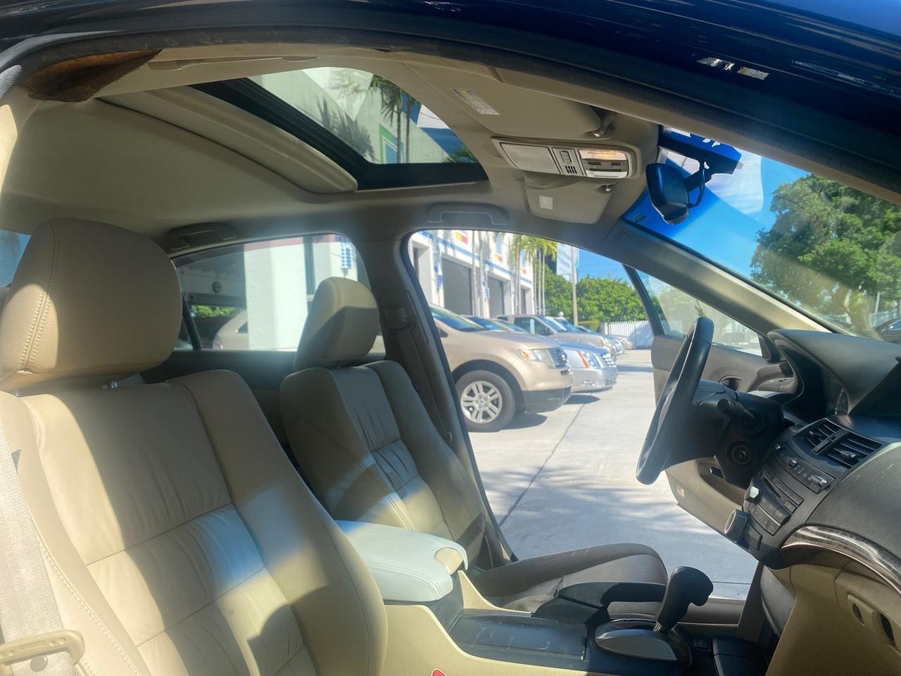 Honda Accord Sdn - Thumbnail 13