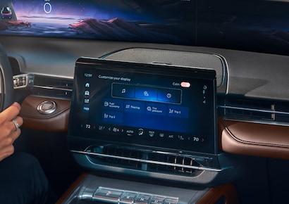 Lincoln Nautilus Suv - Thumbnail 14