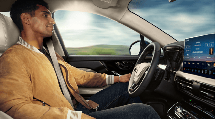 Lincoln Corsair - Thumbnail 20