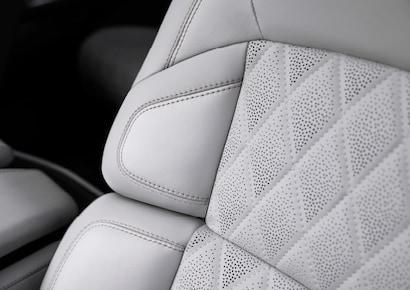 Lincoln Navigator - Thumbnail 12