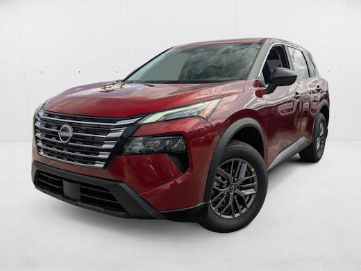 Nissan Rogue S - Thumbnail 3