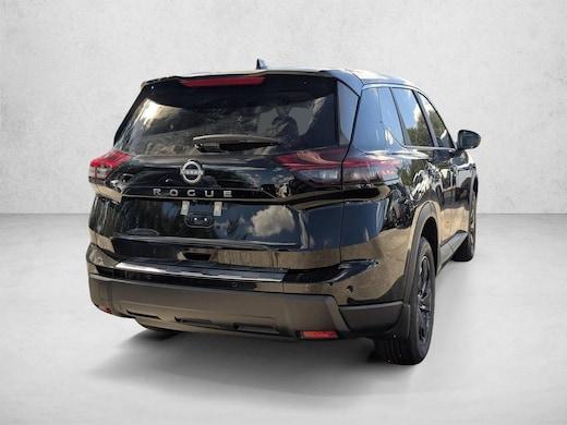 Nissan Rogue S - Thumbnail 16