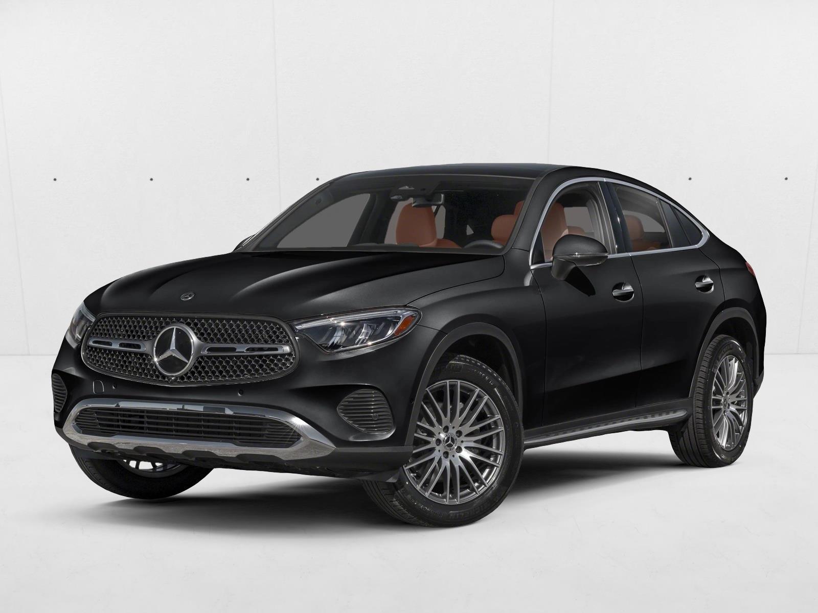 Mercedes-Benz GLC 300 - View 1