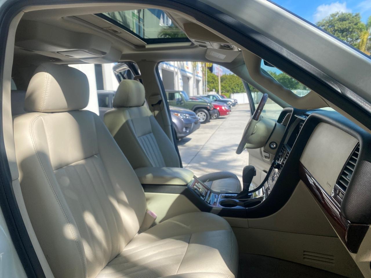 Lincoln Aviator - Thumbnail 13