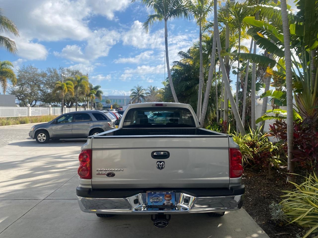 Dodge Dakota - Thumbnail 7