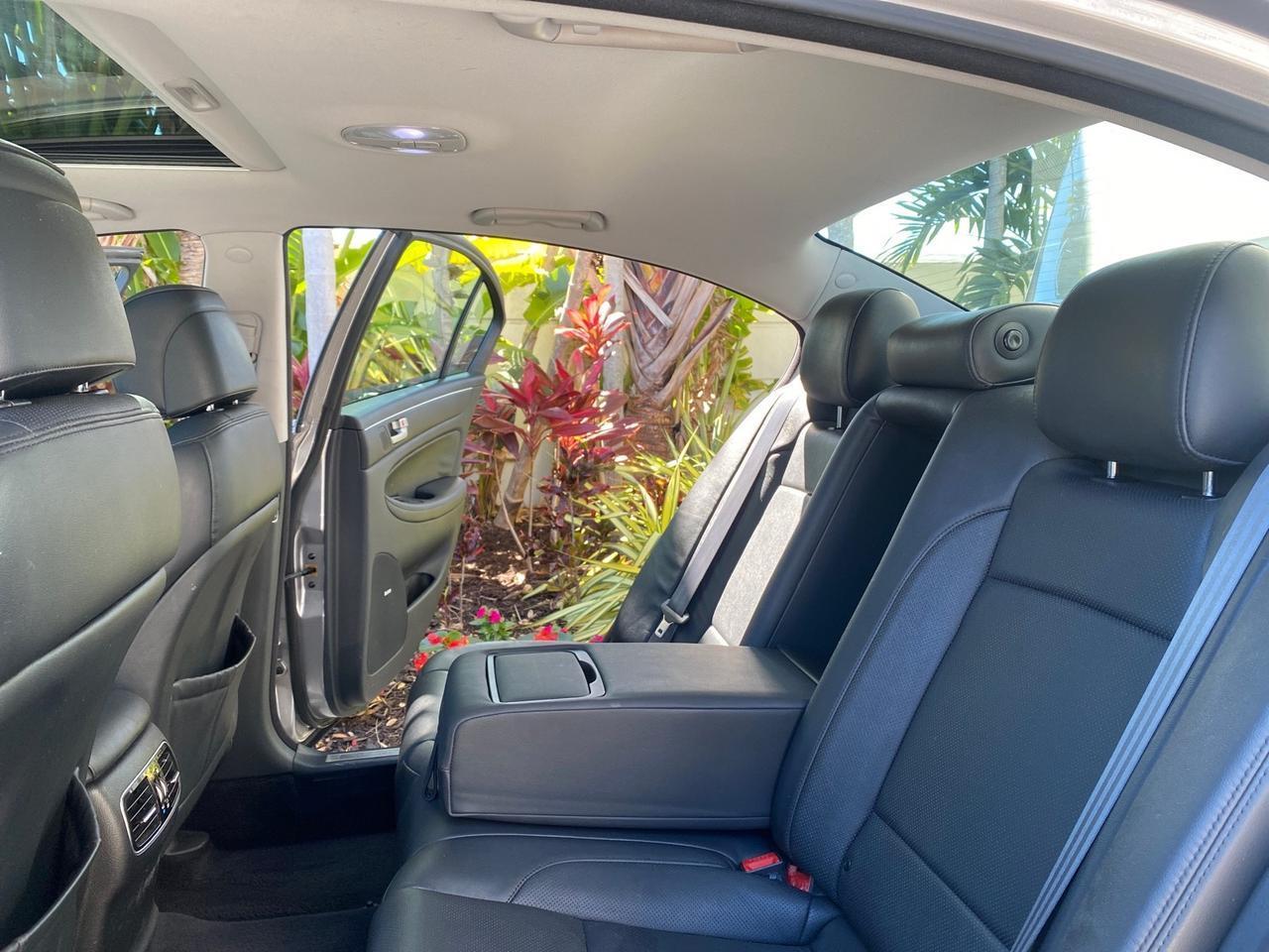 Hyundai Genesis - Thumbnail 15