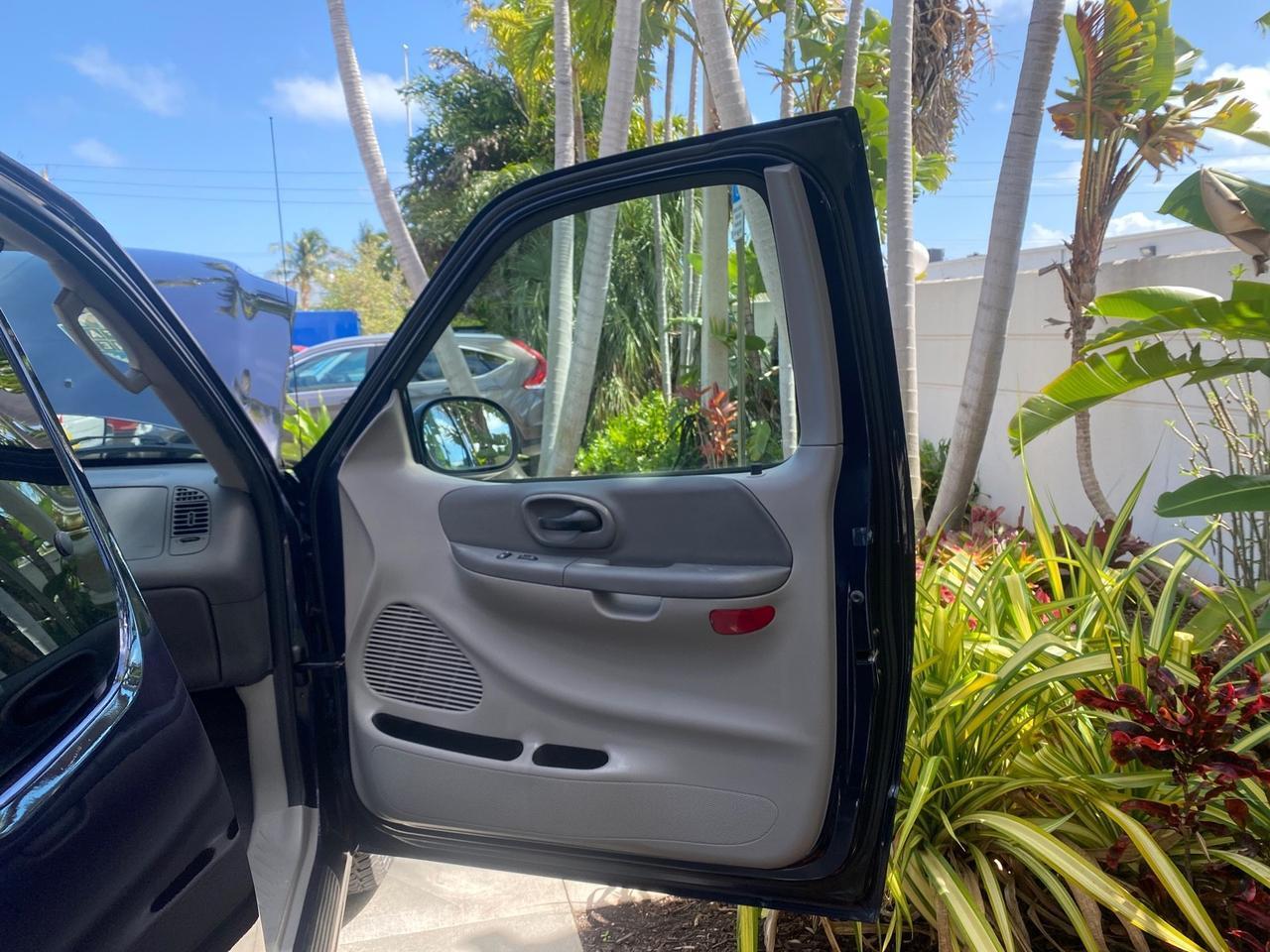 Ford F-150 Heritage - Thumbnail 12