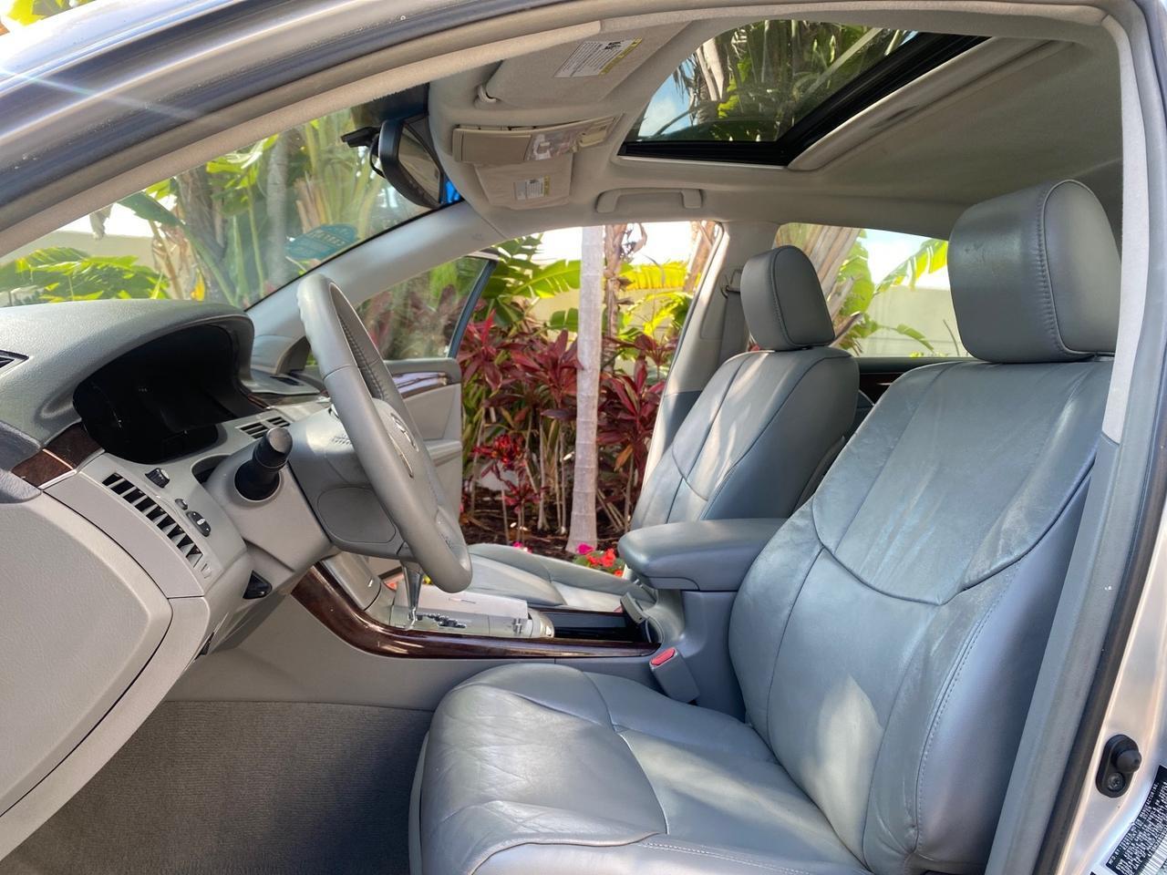 Toyota Avalon - Thumbnail 11
