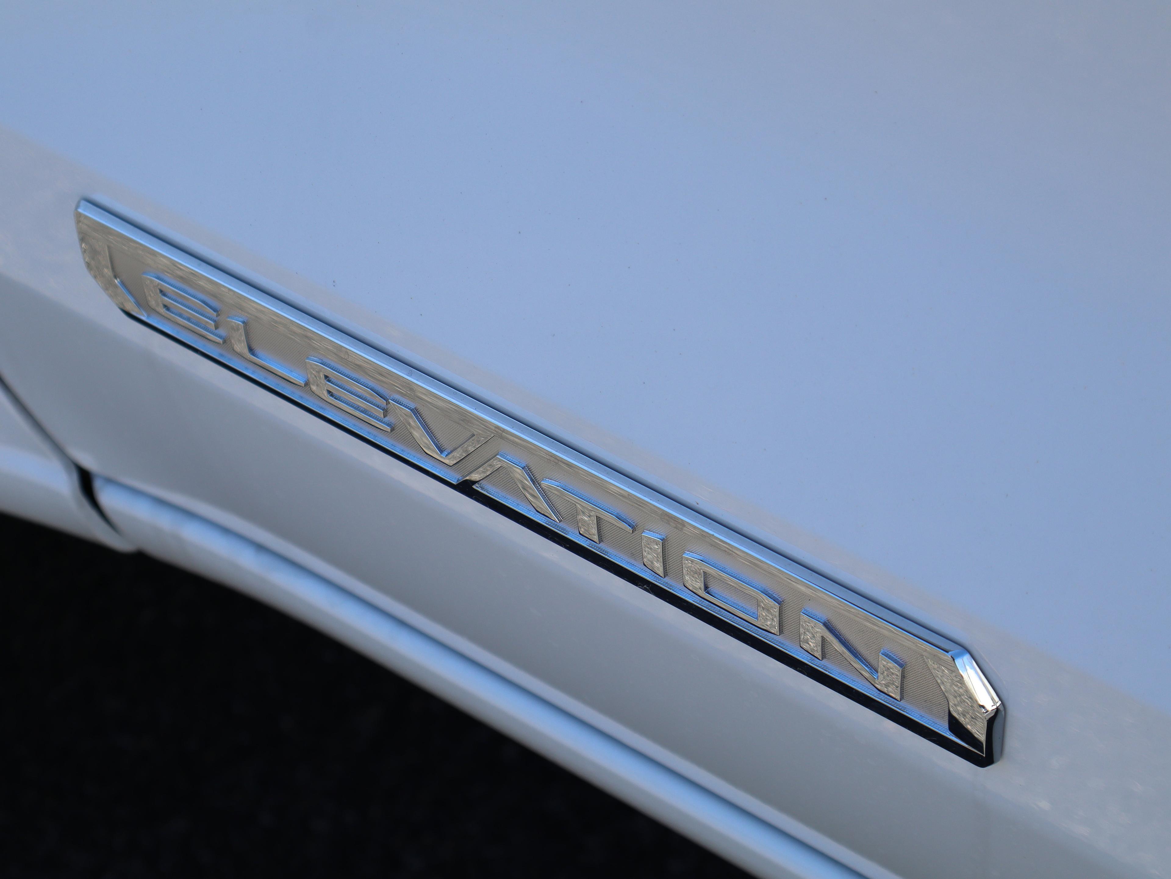 GMC Canyon Elevation Rear Wheel Drive Crew Cab - Thumbnail 17