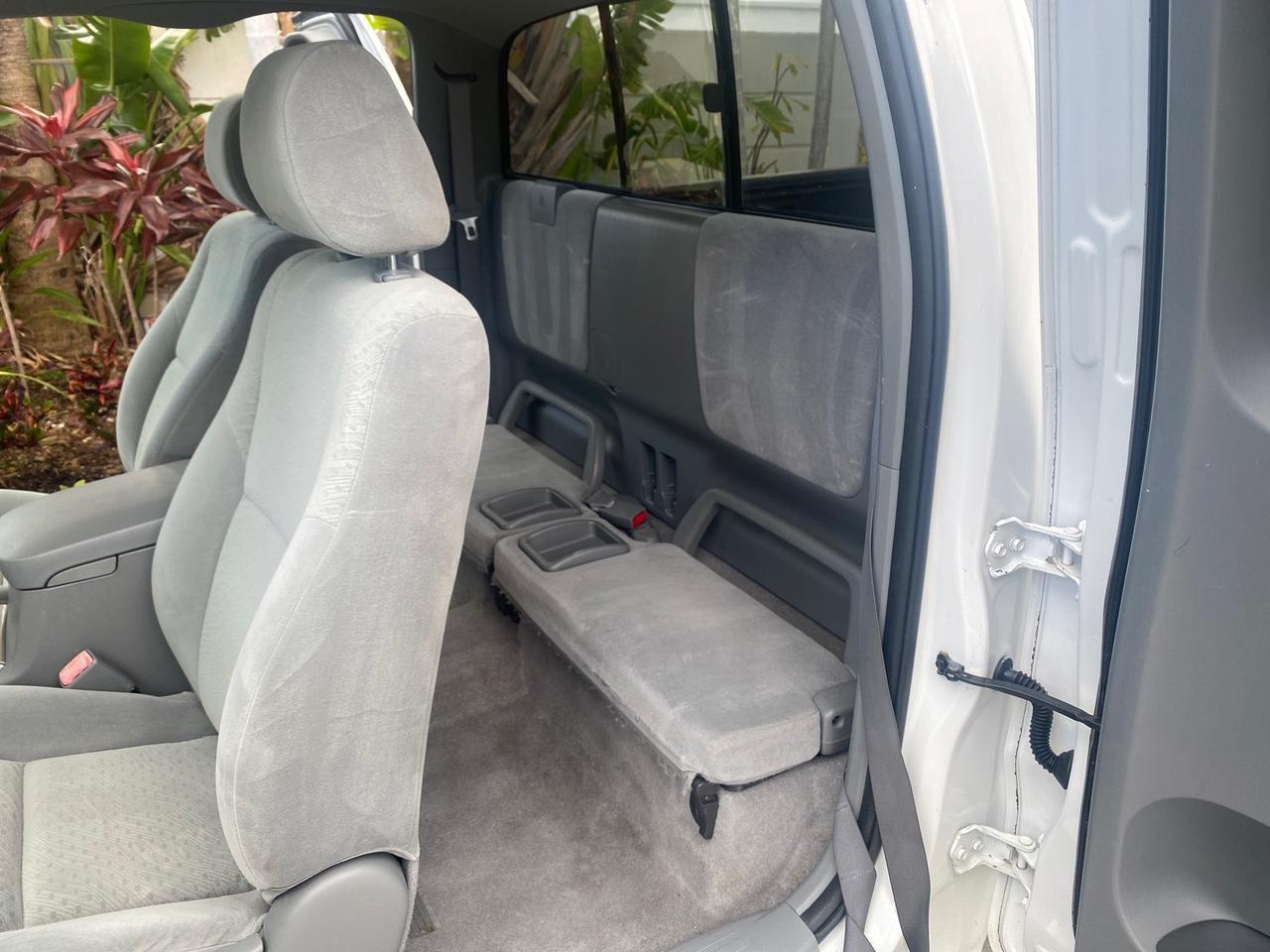 Toyota Tacoma - Thumbnail 15