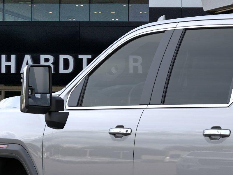 GMC Sierra 2500 Hd Denali Four Wheel Drive Crew Cab - Thumbnail 14