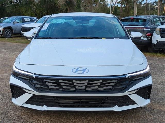 Hyundai Elantra Se Fwd 4D Sedan - Thumbnail 10