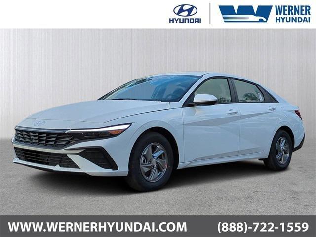 Hyundai Elantra Se Fwd 4D Sedan - View 1