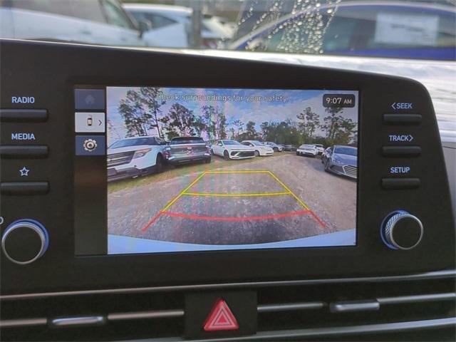 Hyundai Elantra Se Fwd 4D Sedan - Thumbnail 20