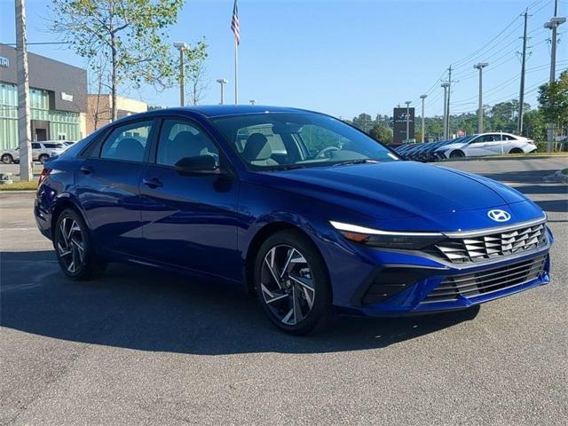 Hyundai Elantra Sel Sport Fwd 4D Sedan - Thumbnail 4