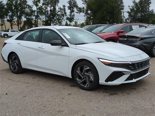 Hyundai Elantra Sel Sport Fwd 4D Sedan - Thumbnail 4