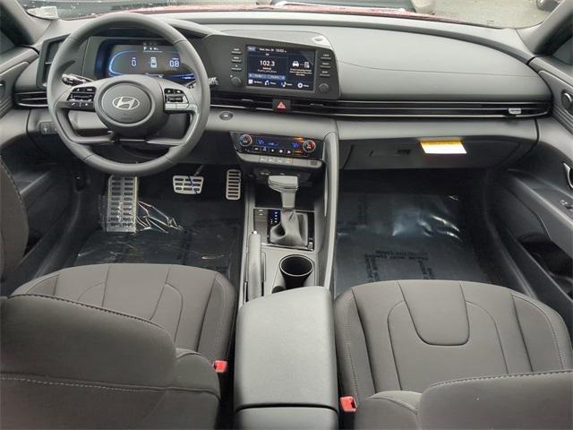 Hyundai Elantra Sel Sport Fwd 4D Sedan - Thumbnail 15