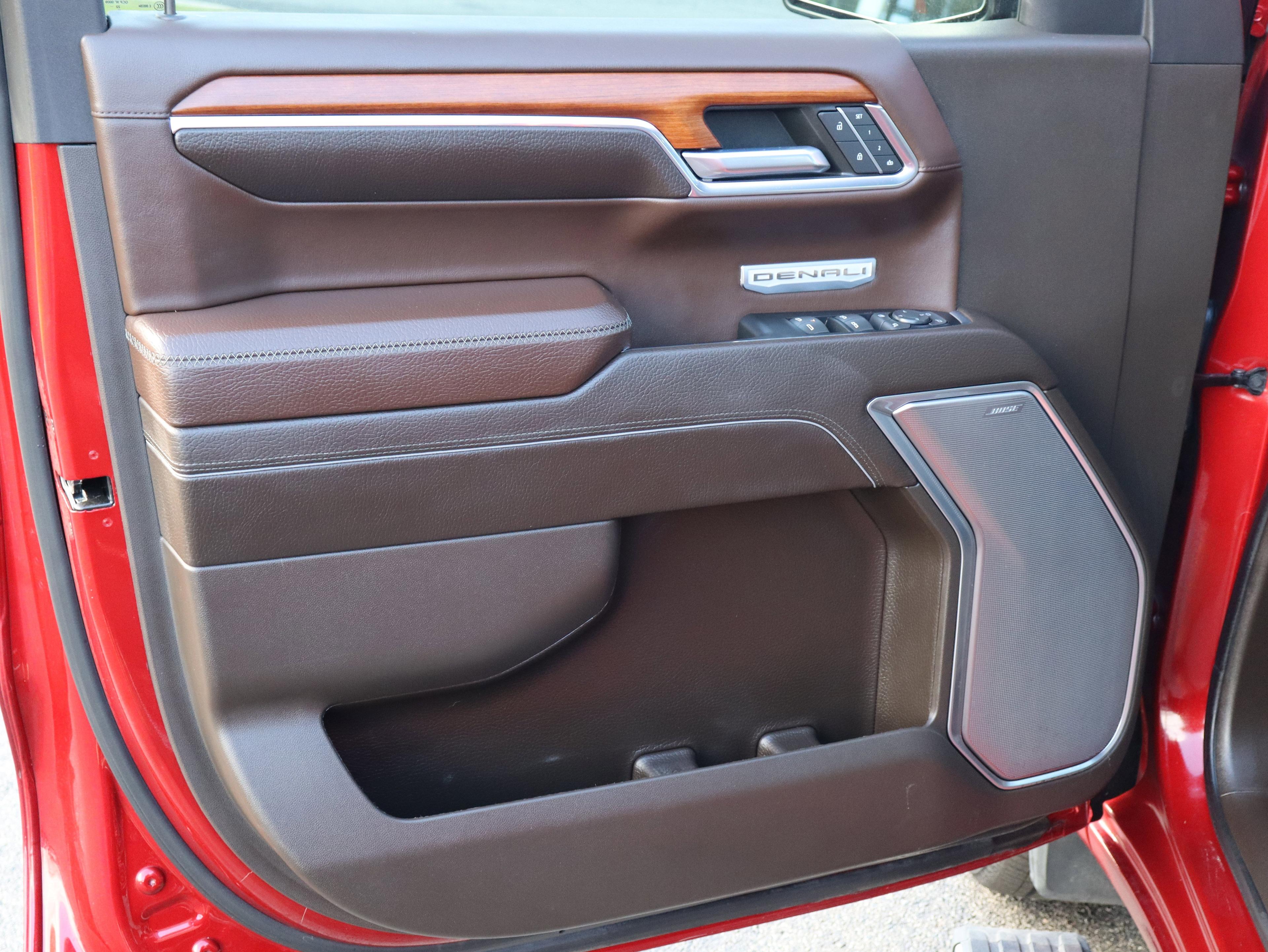 GMC Sierra 1500 Denali Four Wheel Drive Crew Cab - Thumbnail 15