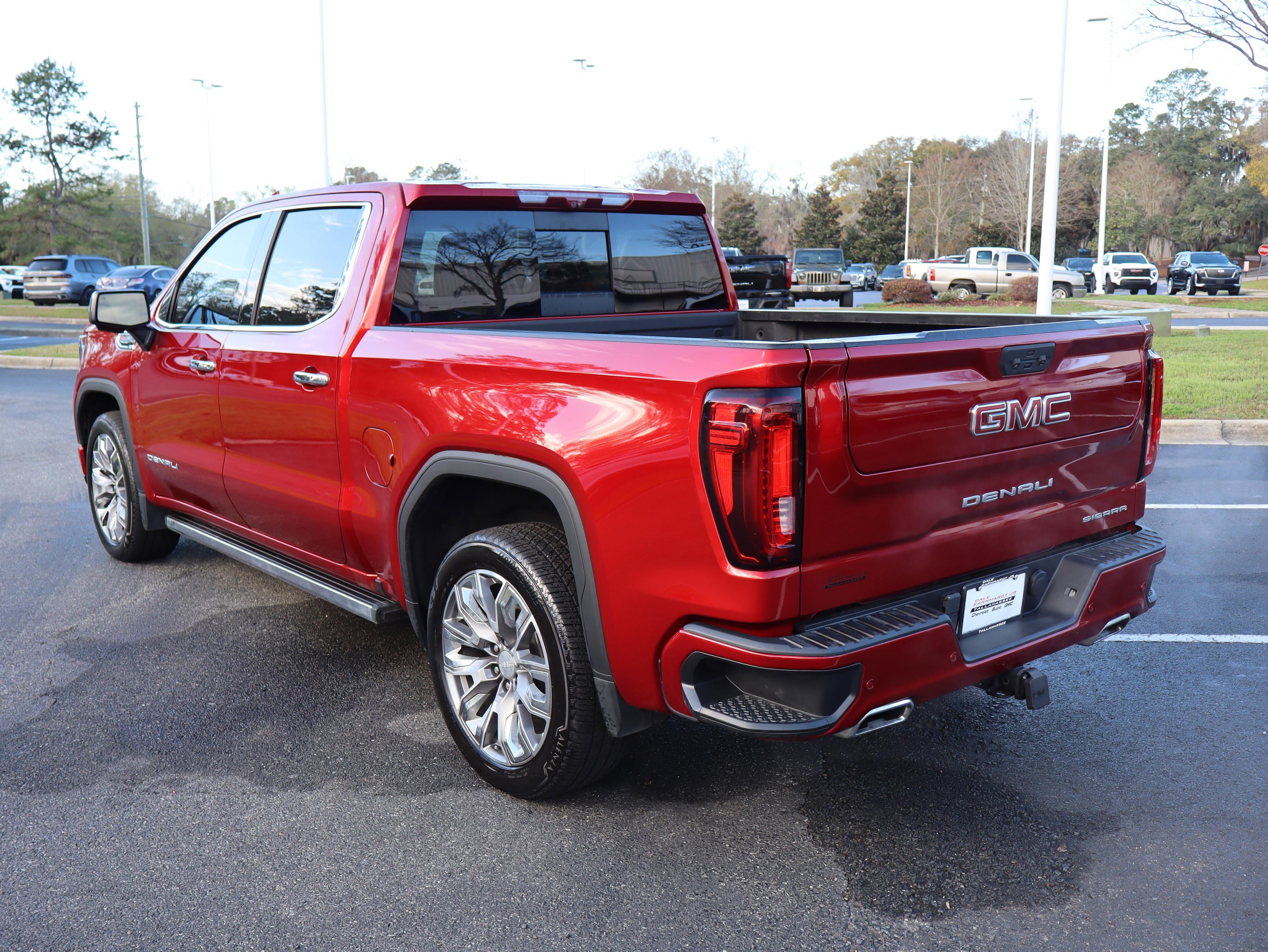 GMC Sierra 1500 Denali Four Wheel Drive Crew Cab - Thumbnail 8