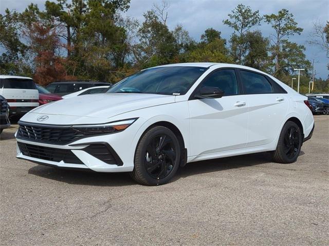 Hyundai Elantra Sel Sport Fwd 4D Sedan - Thumbnail 3