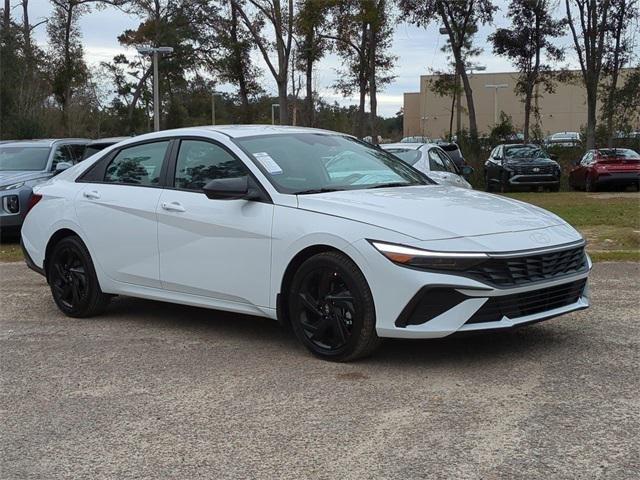 Hyundai Elantra Sel Sport Fwd 4D Sedan - Thumbnail 4