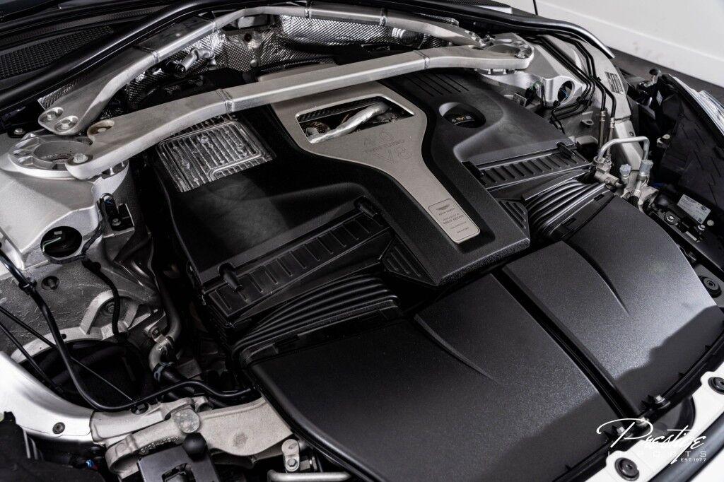 Aston Martin DBX - Thumbnail 5