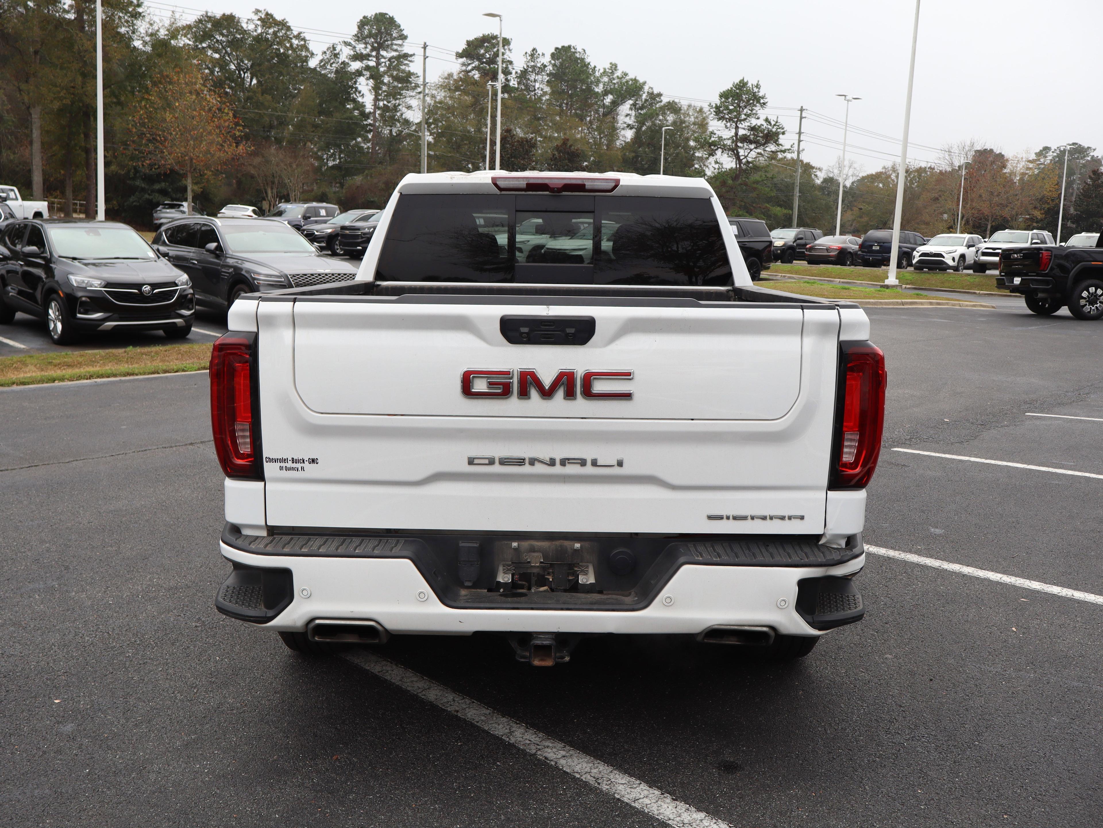 GMC Sierra 1500 Denali Four Wheel Drive Crew Cab - Thumbnail 5