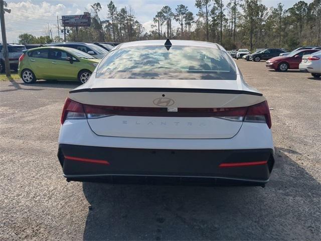 Hyundai Elantra Sel Sport Fwd 4D Sedan - Thumbnail 7