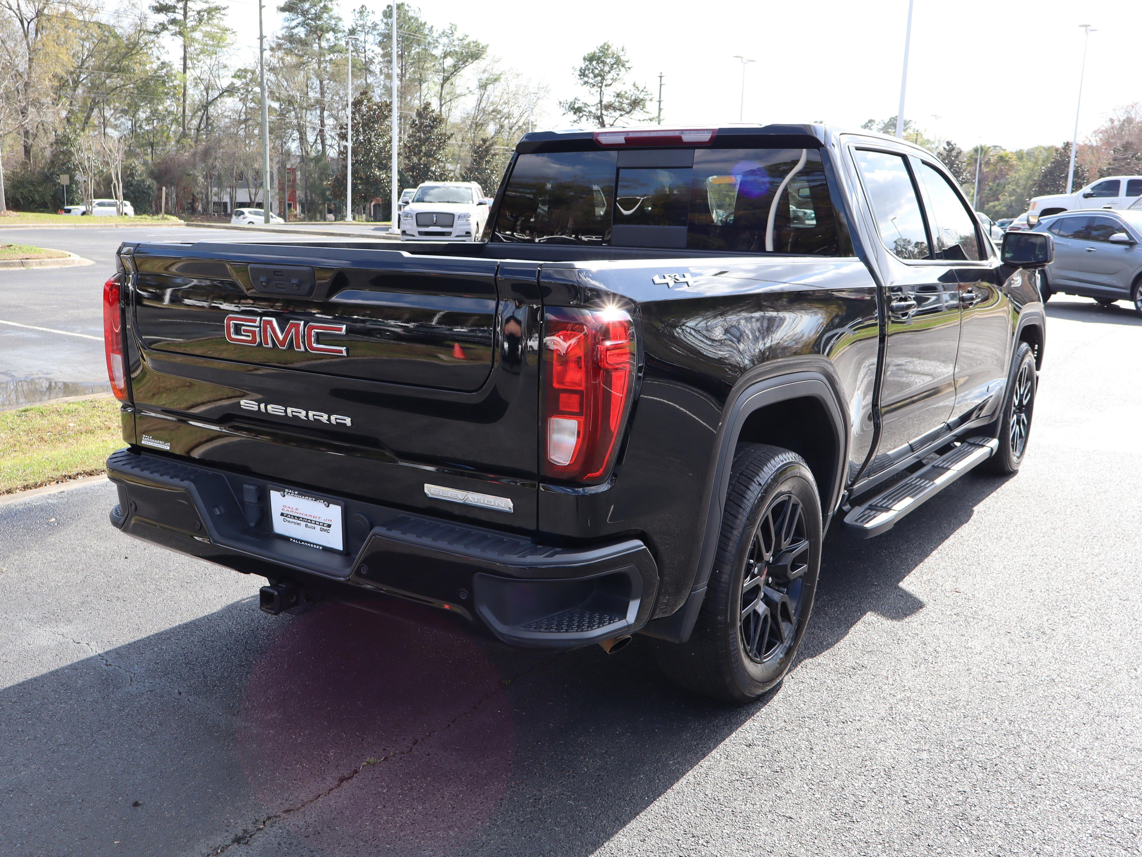 GMC Sierra 1500 Elevation Four Wheel Drive Crew Cab - Thumbnail 9